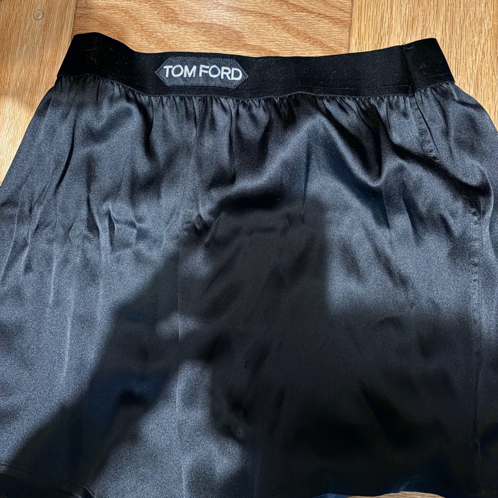 Tom Ford Classic Black boxer satin shorts